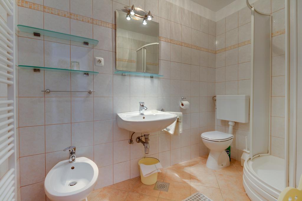 Apartmani Dorita Mali Lošinj Εξωτερικό φωτογραφία