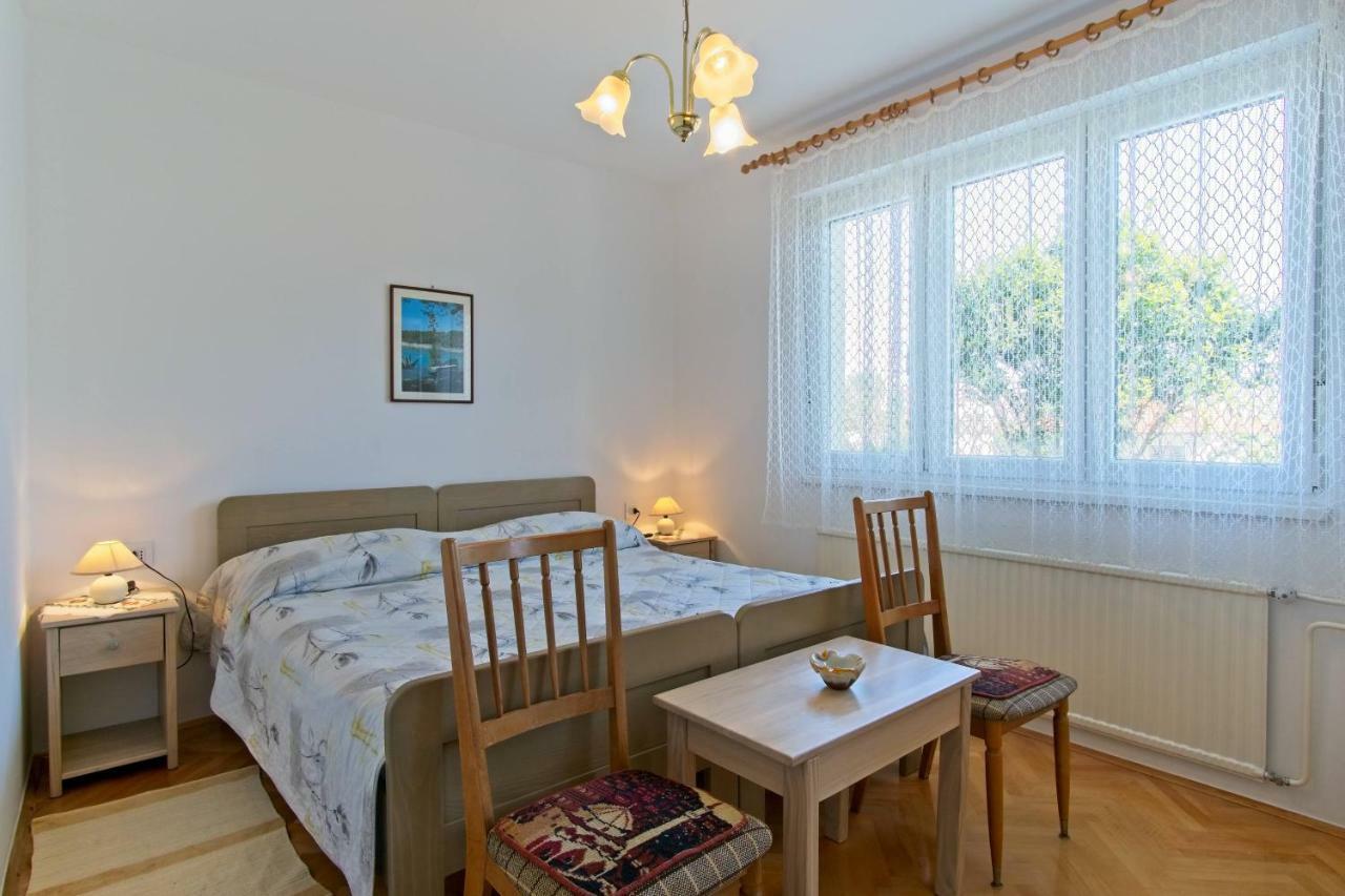 Apartmani Dorita Mali Lošinj Εξωτερικό φωτογραφία
