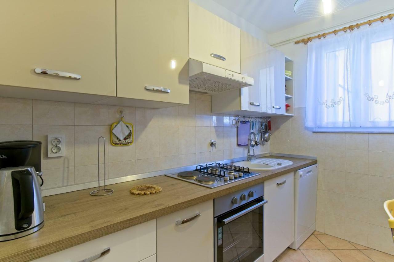 Apartmani Dorita Mali Lošinj Εξωτερικό φωτογραφία