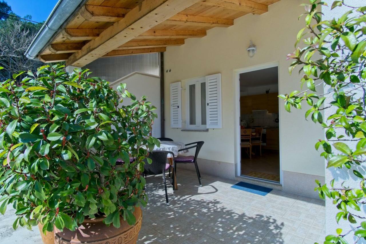 Apartmani Dorita Mali Lošinj Εξωτερικό φωτογραφία